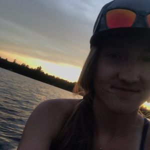 Meet your Posher, Erica